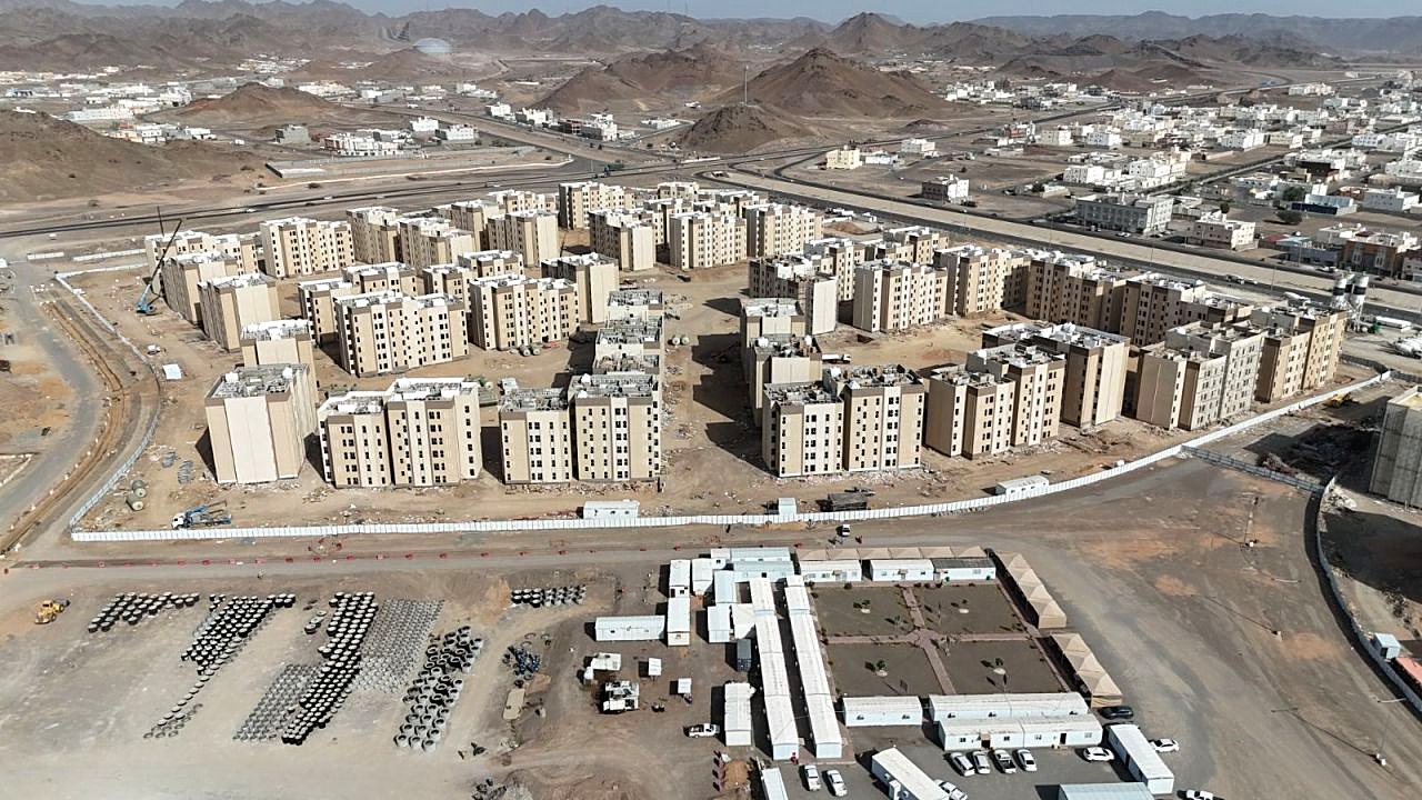 Al Madina – Al Naqel housing – aerial view with the mountains of Al Madinah